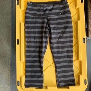 Womens Capri leggings